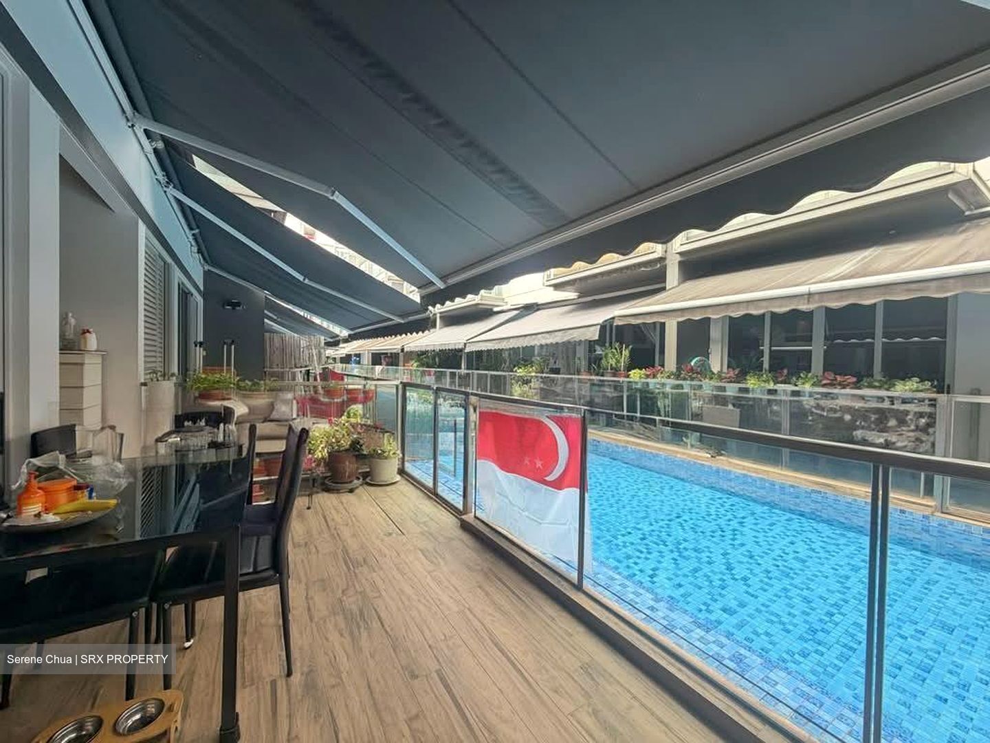 West Coast Drive (D5), Terrace #598763071